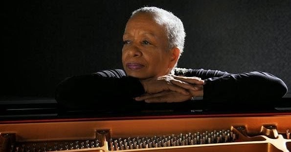 TERESITA GÓMEZ