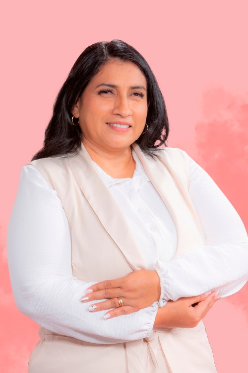 MARÍA ELENA HERNÁNDEZ VALENCIA