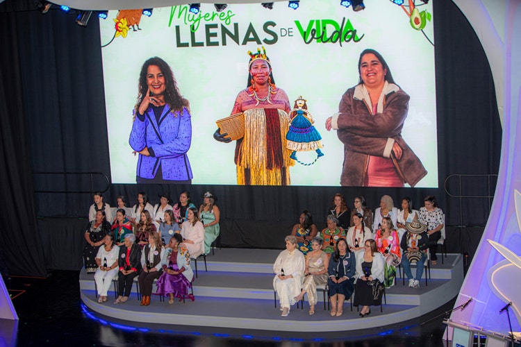 Finalistas Premio Cafam a la Mujer edición 37.