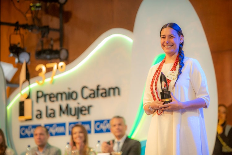 Isis Tíjaro, Mujer Cafam Magdalena